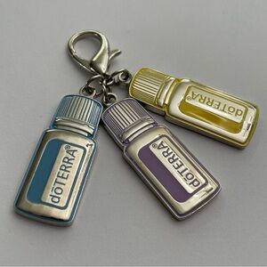 NWT döTERRA® 3 Oil Bottles Keychain Clip or Charm w/Satin Bag - LIMITED EDITION